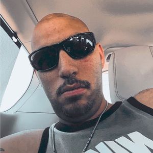 Meet your Posher, Anthony